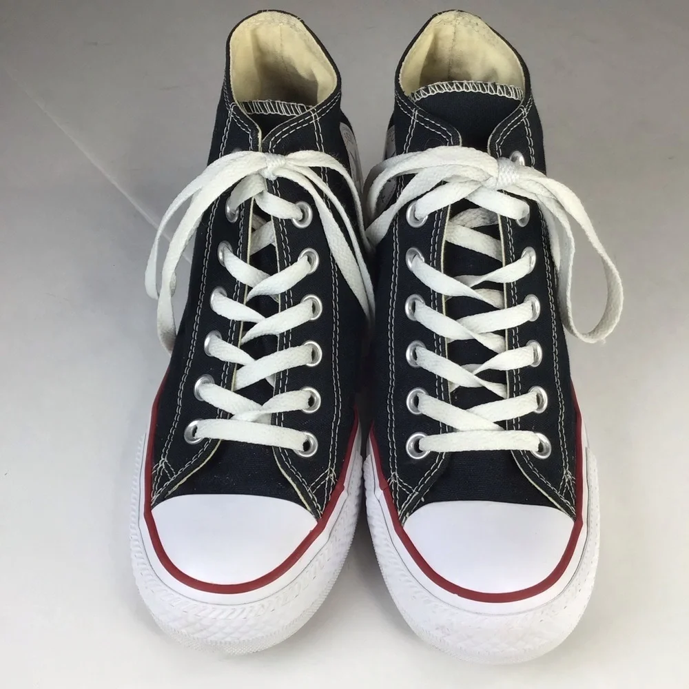 Converse Chuck Taylor Wedge Lux Mid in Black Size 8.